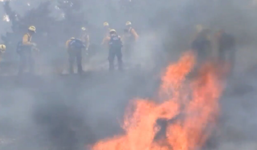 3级撤离，The Dalles附近发生野火，84号公路关闭