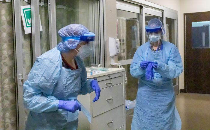 560名州外医护人员增援俄勒冈州