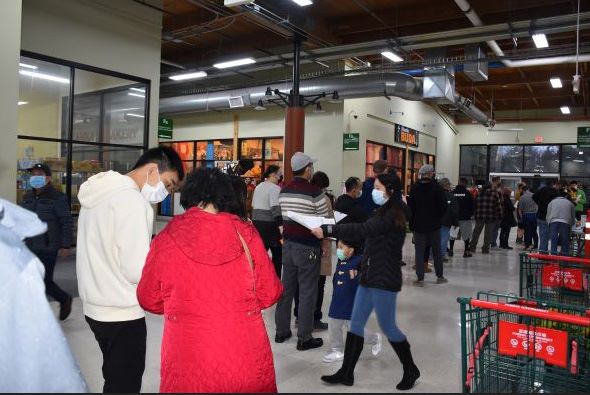 5月20日星期六，富康超市里有疫苗接种和宣传服务！波特兰中国联谊会举办