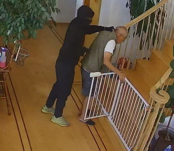 美国黑人团伙频繁入室打劫，针对亚裔老人家！