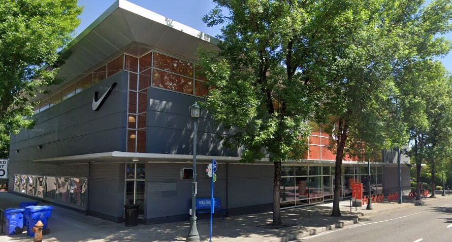 游戏已经结束！耐克正式放弃重开波特兰社区商店！又逼走一大佬！