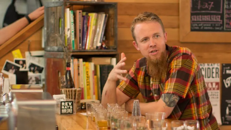 公交车司机宣布参选波特兰市议员