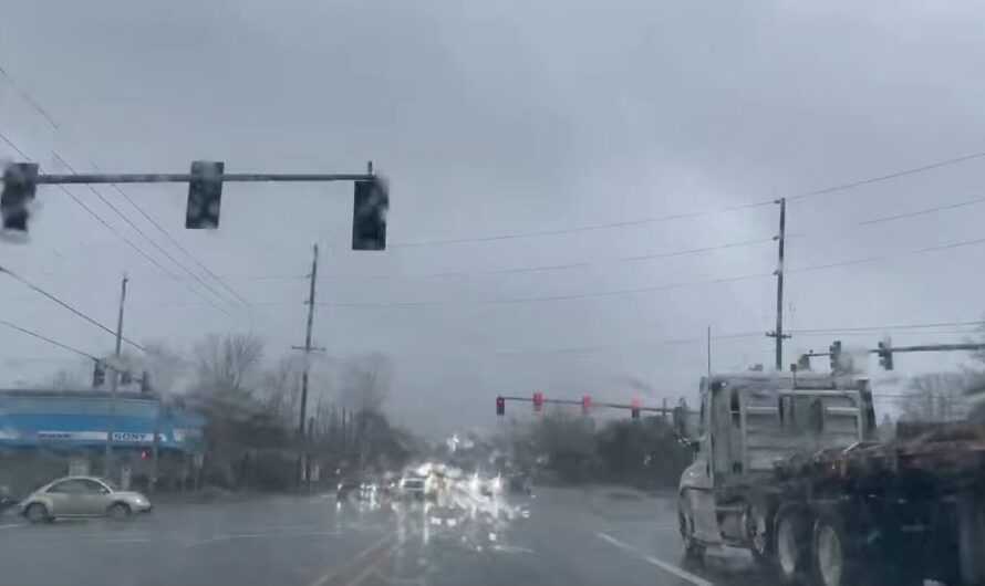 大气河流逼近！俄勒冈州华盛顿州发布强风暴雨警报！
